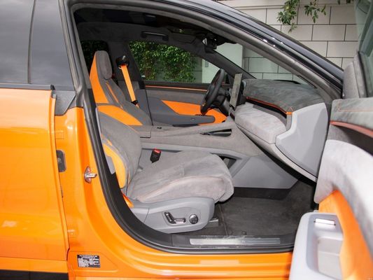 Gesloten carrosserie Type 4970x1999x1548 Aanpassen Auto Oranje Z-S PORT 001 U Versie 100kwh