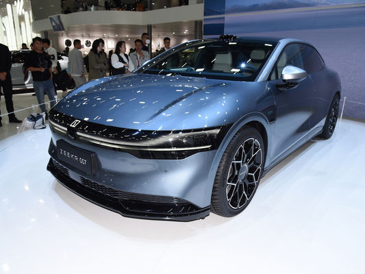 2024 Geely Zeekr 007 Energievoertuigen met zuiver elektrische motor P0000155