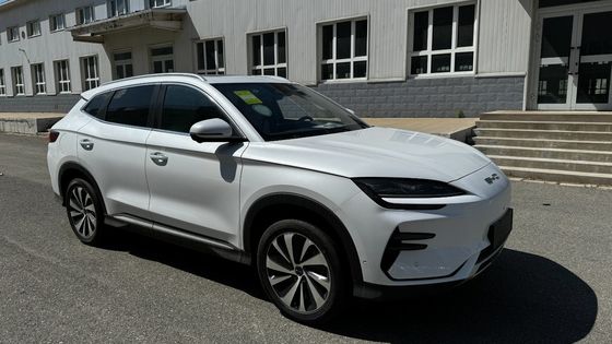 2023 Byd E2 EV Car Luxury Edition Pure Electric Car met witte kleur en links stuur