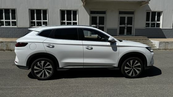 2023 Byd E2 EV Car Luxury Edition Pure Electric Car met witte kleur en links stuur