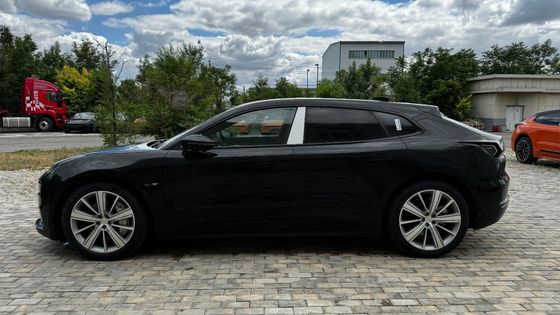 Links stuur en elektromagnetisch remsysteem voor 2023 Zeekr 001 You versie 100kwh