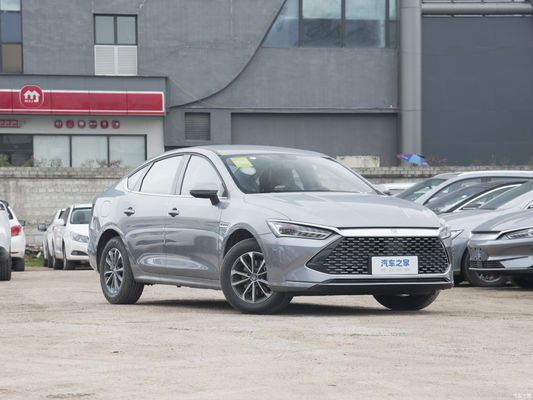 2023 Byd Qin Plus Dm-I-kampioen 55 km Leading Edition plug-in hybride elektrische voertuigen
