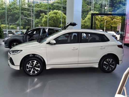 EV Cars 2024 Byd E2 Lux Edition Wit met achterarm Torsion Beam Achterophangvorm
