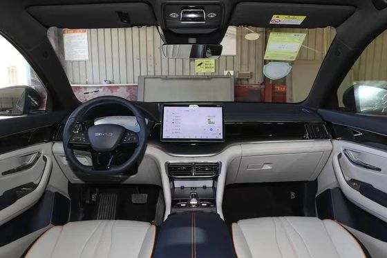 Elektrisch gesloten carrosserie type Byd Song Plus EV met brandstof type elektrisch