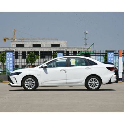 2024 Monza 1.5L Dual Clutch Enjoy Edition Benzine aangedreven auto Chevrolet Cruze 5 zitplaatsen