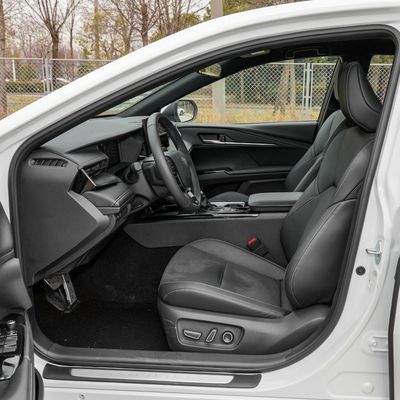 2024 Camry 2.0hxs Sport Plus versie Hybride auto met en E-CVT Stepless Transmission