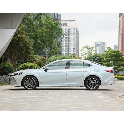 2024 Toyota Camry Dubbelmotor 2.5 pk Dubbelmotor vlaggenschip versie Energy Car Hybrid Car