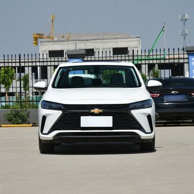 Aanpassing Chevrolet Monza 1.5L Wit/Zwart 2024 Model Geniet Edition Klein/Groot/Smart Autostoeltjes 3