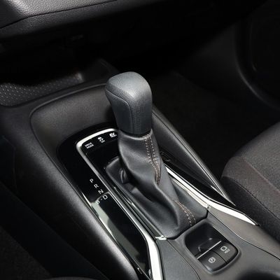 Toyota Levin 1.8L Hybrid Dual Engines Electric Car Luxury Edition EV en aanpasbaar