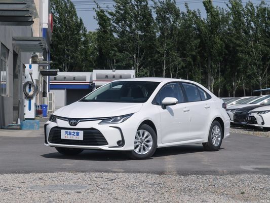 Op maat gemaakte aanvraag Toyota Corolla Tnga CVT Pioneer Edition Sedan met aanpassing