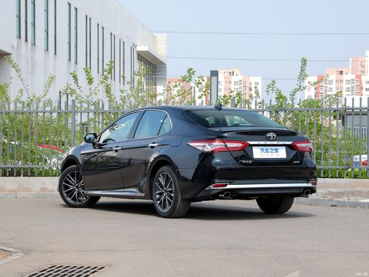 2023 Toyota Camry benzine auto 2.5g met 5 zitplaatsen en topsnelheid tot 210 km/h