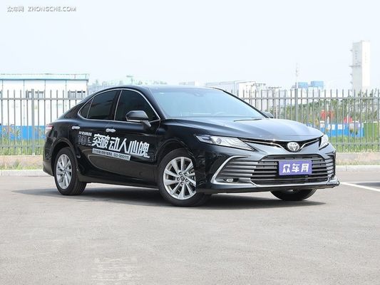 5 zitplaatsen benzine auto Toyota Camry 2023 2.5q met Epb remsysteem op betaalbare prijs
