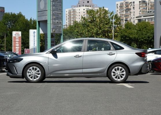 Chevrolet Monza 1.5L Dual Clutch Enjoyment Plus Multi Link onafhankelijke geveerde sedan
