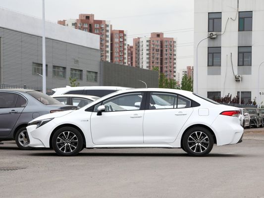 Verplaatsing 1600-2500cc Toyota Levin Smart Electric Hybrid 1.8L Deluxe elektrische auto