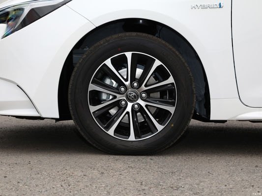 Verplaatsing 1600-2500cc Toyota Levin Smart Electric Hybrid 1.8L Deluxe elektrische auto