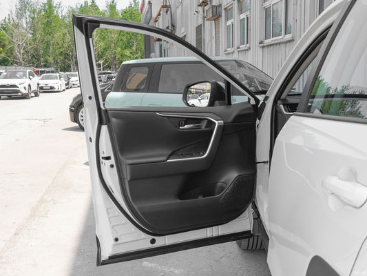 2023 Model 2.0L CVT Vierwielaandrijving Zwart Adventure Plus SUV Verplaatsing Zwart CVT