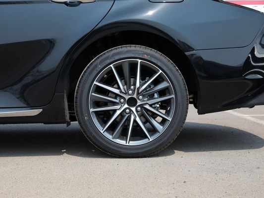 2023 2.5g Deluxe Edition met Tiptronic versnellingsbak en benzine brandstof type