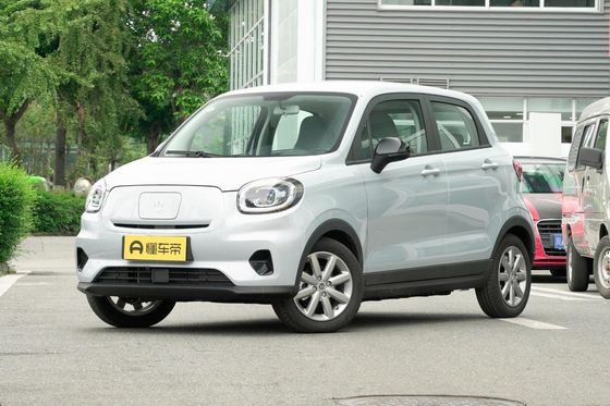 2022 White Jade Edition Leapmotor T03 met 5 zitplaatsen 5050x1902x1509