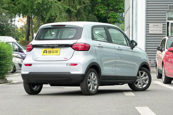 2022 White Jade Edition Leapmotor T03 met 5 zitplaatsen 5050x1902x1509