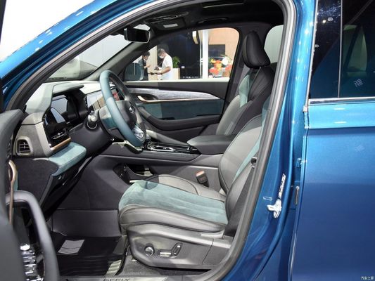 2023 Geely Xingyuel Geely Monjaro 2.0td High Power Automatic Awd vlaggenschip SUV-editie