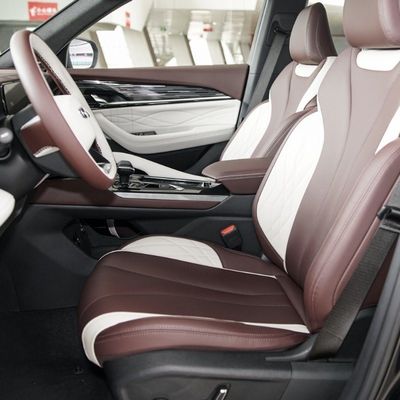 Verplaatsing 1600-2500cc Geely Xingyuel 2.0td High Power Automatic Fwd Flagship SUV