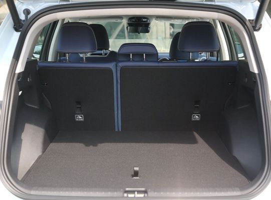 Geely Xingyue L 2023 4WD Flagship SUV Edition met remsysteem 4WD 4745*1860*1745
