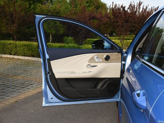 Sedan Arrizo8 1.6t DCT Chery's nieuwste model met betaalbare en goede prestaties