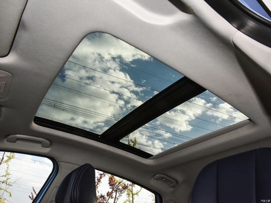 Chery Arrizo 8 DCT benzine auto voor uw bedrijf 5 zitplaatsen 4780*1843*1469 afmetingen