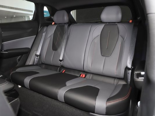 Geely Altas PRO Boyue Cool 1.5td Zhilian Type SUV Automatische benzine auto voor het voordeel