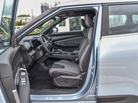 Verplaatsing 1000-1600cc Geely Altas PRO Boyue Cool 1.5td Zhilian SUV Benzinauto