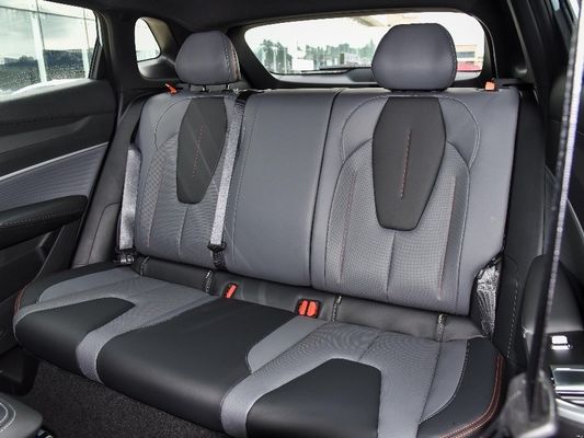 Verplaatsing 1000-1600cc Geely Altas PRO Boyue Cool 1.5td Zhilian SUV Benzinauto