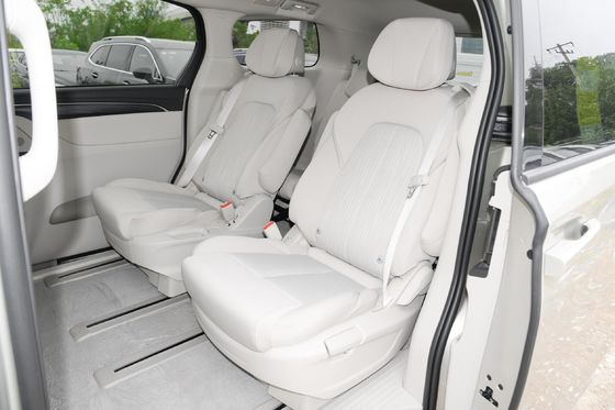 MPV Buick Gl8 2023 Land Business Cabin Comfort Edition met 8 zitplaatsen en handgeschakelde versnellingsbak