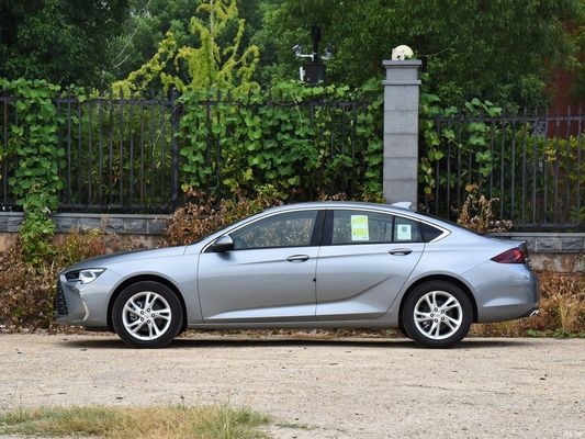 2024 Buick Regal 25t Edition Sedan 1.5L 169 pk L4 met maximale snelheid van 205km/h