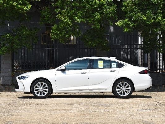 Buick Newregal 28t 2024 Auto met ISO10012 Mgnt-certificering zitplaatsen 4