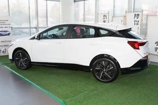 Gesloten carrosserie Buick Velite Blauw 6 Comfort Edition 430km 5 zitplaatsen en meer voor behoeften