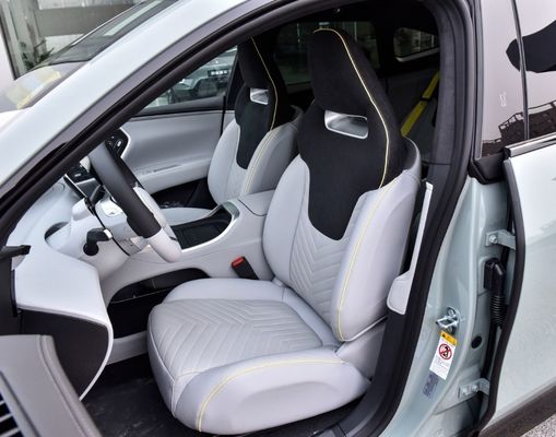 2022 Avatar 11 Langlevende Dual Motor Car Curb Gewicht 2280kg Uithoudingsvermogen 555km Vierzitter