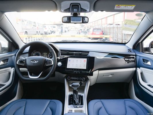 Koop de herontworpen Chery Tiggo3X CVT SUV benzine auto met 5 zitplaatsen 4200*1760*1570 nu