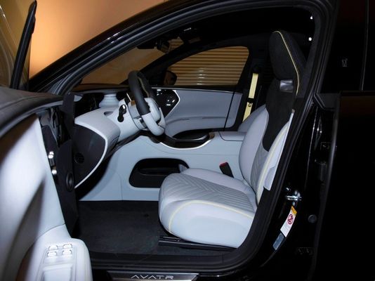 2023 Hongmeng Avatr 11 Elektrische auto Ternerie Lithiumbatterij 90 graden Luxe versie