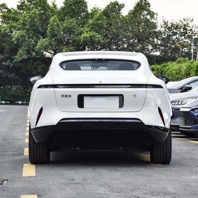 Gesloten carrosserie type Hongmeng 116 graden achterste aandrijving Electric Car 2023 Avatar 11