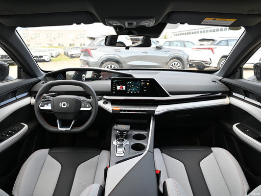 FWD Drive Changan Qiyuan A06 Hybride-elektrische voertuigen met een verplaatsing van 1600-2500cc