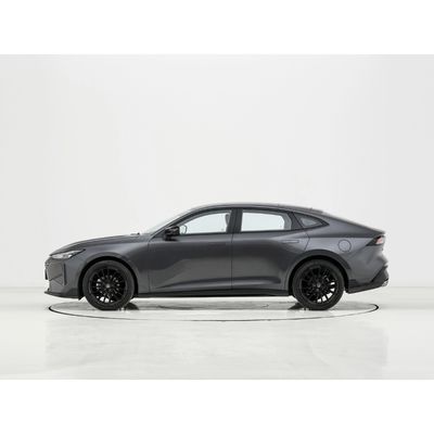 Changan Uni-V 1,5t 5-zitplaats benzinemotor Elektromagnetisch remsysteem en FWD aandrijving