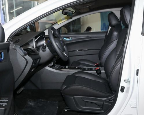 Linkssturing sedan Changan Eado elektrische voertuig auto EV460 Sedan voor prestaties