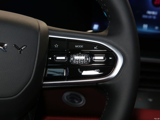 2021 Chery Tiggo7 Plus Kunpeng 1.6tgdi DCT benzine auto met een cylindermassa van 1000-1600cc
