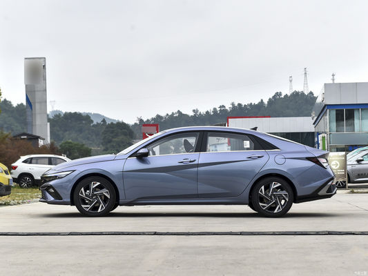 Hyundai Elantra 2023 1.5L CVT Glx Elite Edition Witte Buitenste Zittingen 5 Benzine Auto