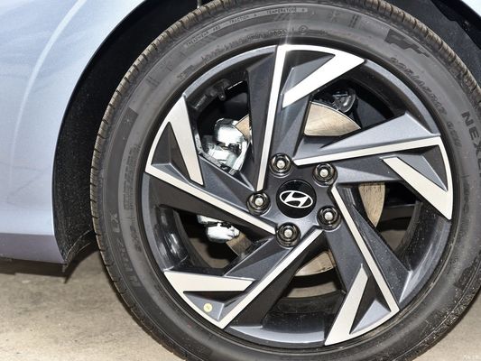 Hyundai Elantra 2023 1.5L CVT Glx Elite Edition Witte Buitenste Zittingen 5 Benzine Auto
