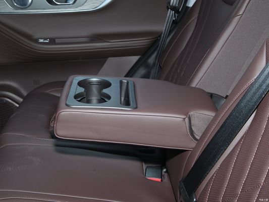 Chery Tiggo8 PRO 290t 2WD Vast 7 zitplaatsen benzinemotor SUV met 5 zitplaatsen en benzinemotor