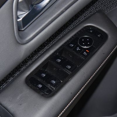 2023 Ariya 600 Plus gesloten editie EV-auto met automatische versnellingsbak en gesloten carrosserie