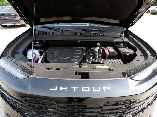 2023 Chery Jetour Dashing 1.5t DCT Shining PRO 7 zitplaatsen SUV Benzinauto met koppel 290nm