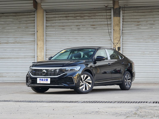 2023 Model VW Passat PHEV Long Battery Life Luxe Sedan voor klantvereisten