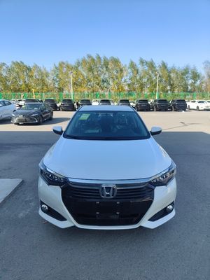 Honda Crider 1198 gesloten carrosserie type 2024 1.0t 180turbo CVT Deluxe Edition aan betaalbare prijs